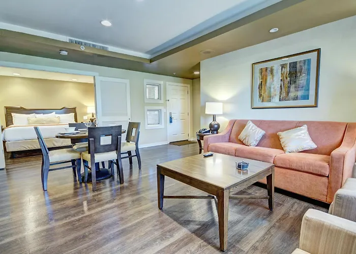 Orange Tree 2br 2ba King Bed Ferienhaus